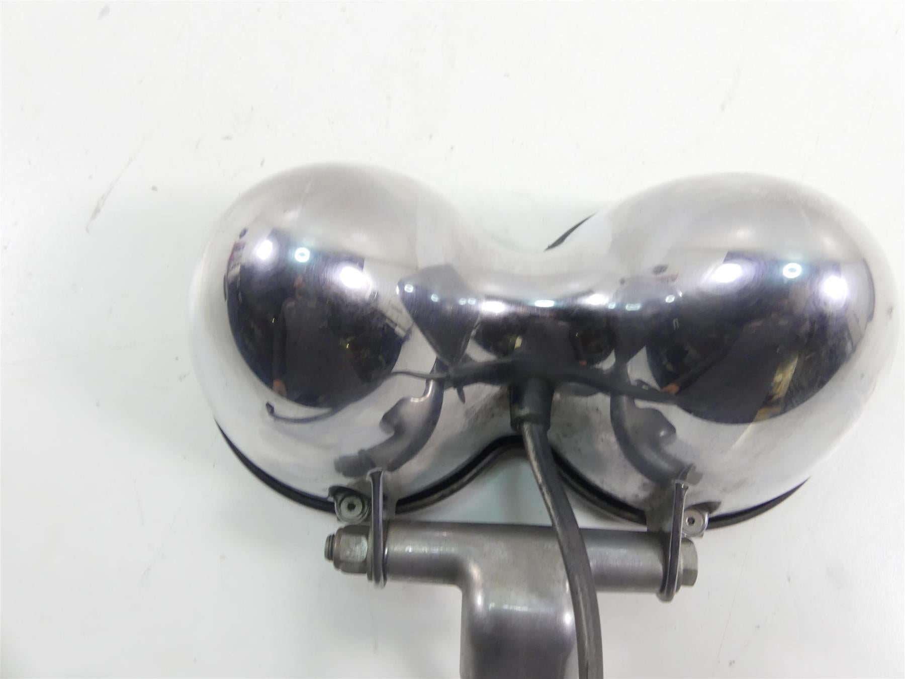 2014 Harley FXDF Dyna Fat Bob Dual Chrome Headlight Head Light Lamp 67700167 {{ shop.shopifyCountryName }} - Mototech271