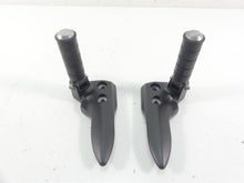 Load image into Gallery viewer, 2006 Yamaha Roadliner XV1900 Rear Passenger Footpeg Rest Set 1D7-27430-00-00 | Mototech271
