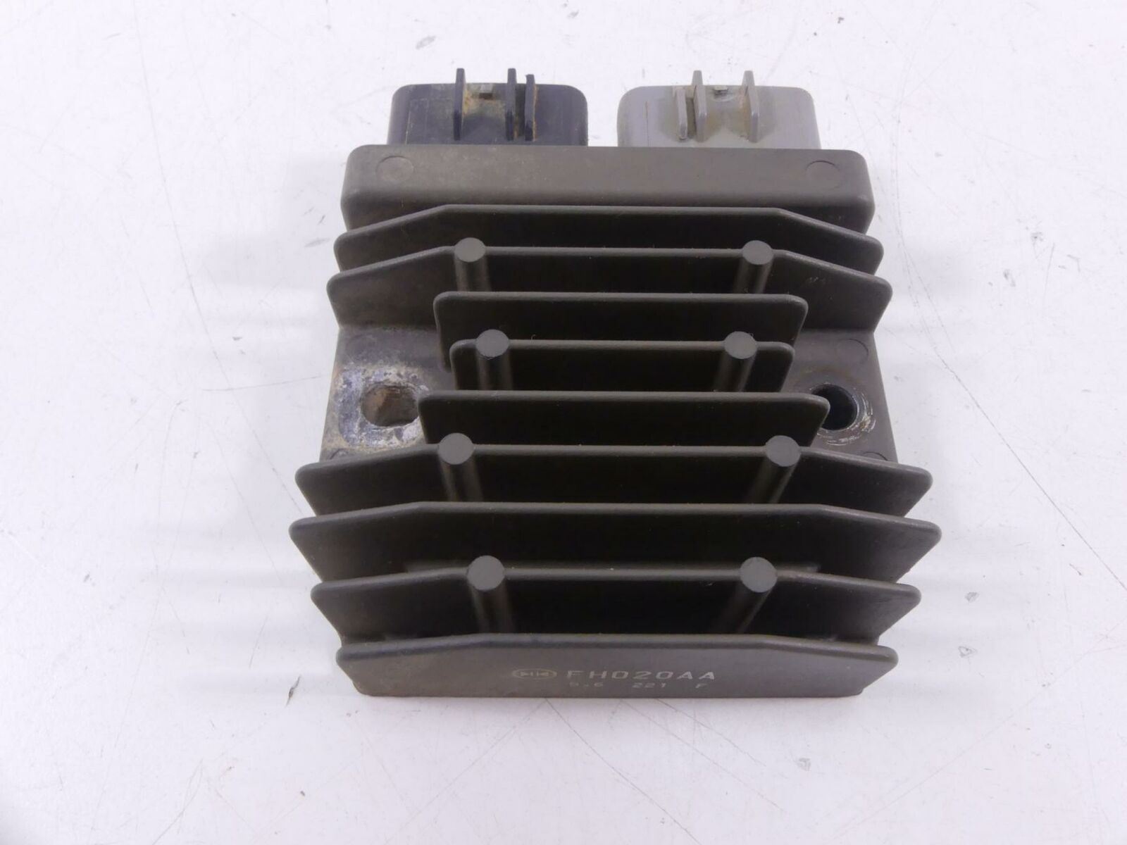 2016 Yamaha YXZ1000 R EPS Rectifier Voltage Regulator 1D7-81960-01-00 {{ shop.shopifyCountryName }} - Mototech271