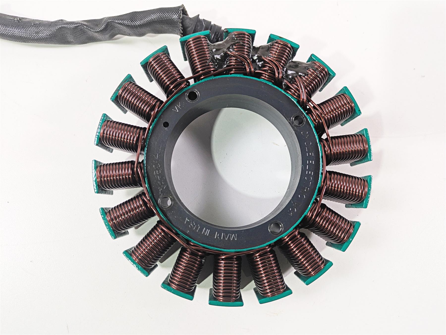 2001 Harley Touring FLHX Street Glide Stator Alternator Generator 29987-99B {{ shop.shopifyCountryName }} - Mototech271