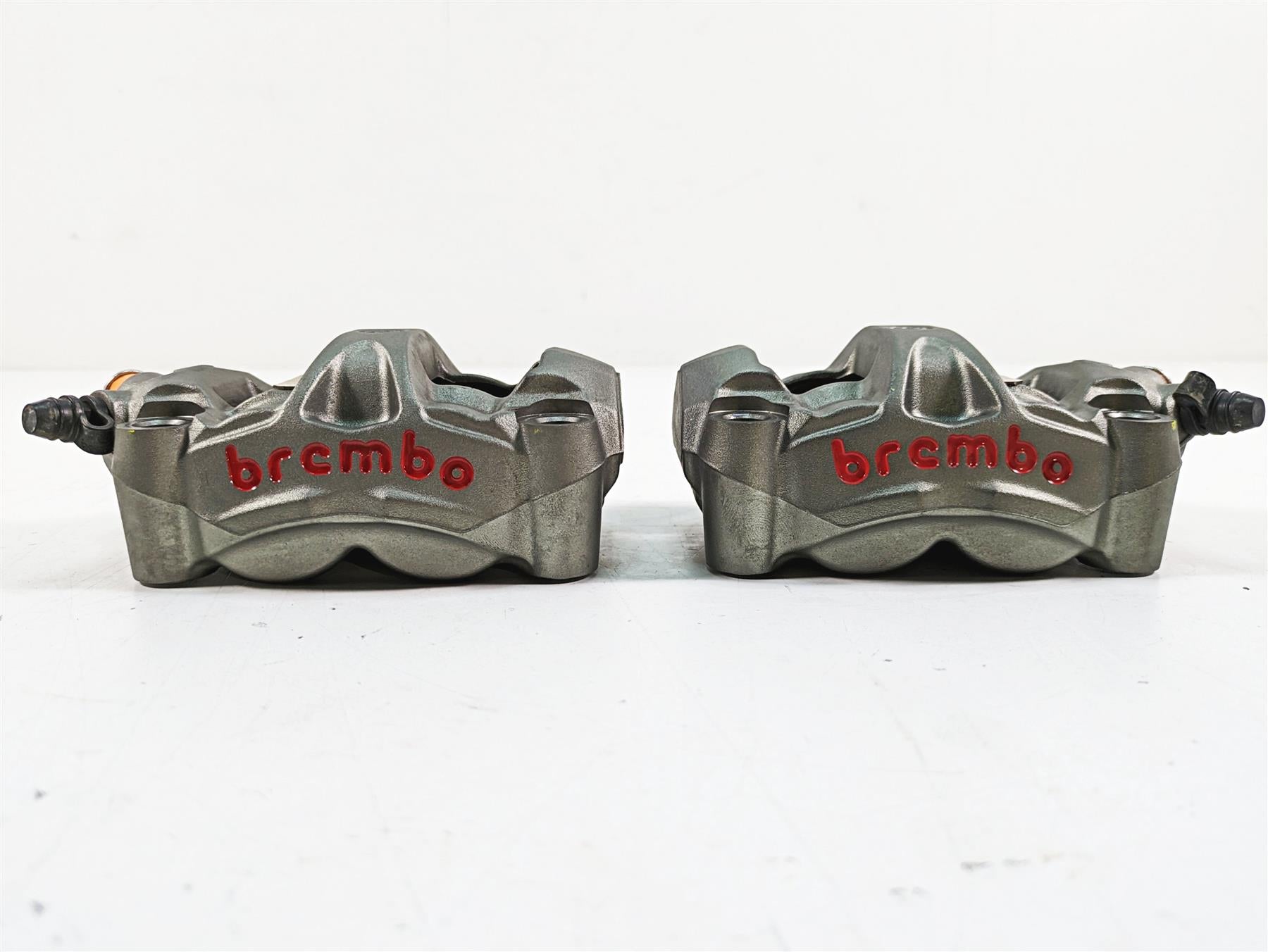 2020 Aprilia Tuono V4 Factory Front Brembo Brake Caliper Set 100mm 2B001349 {{ shop.shopifyCountryName }} - Mototech271