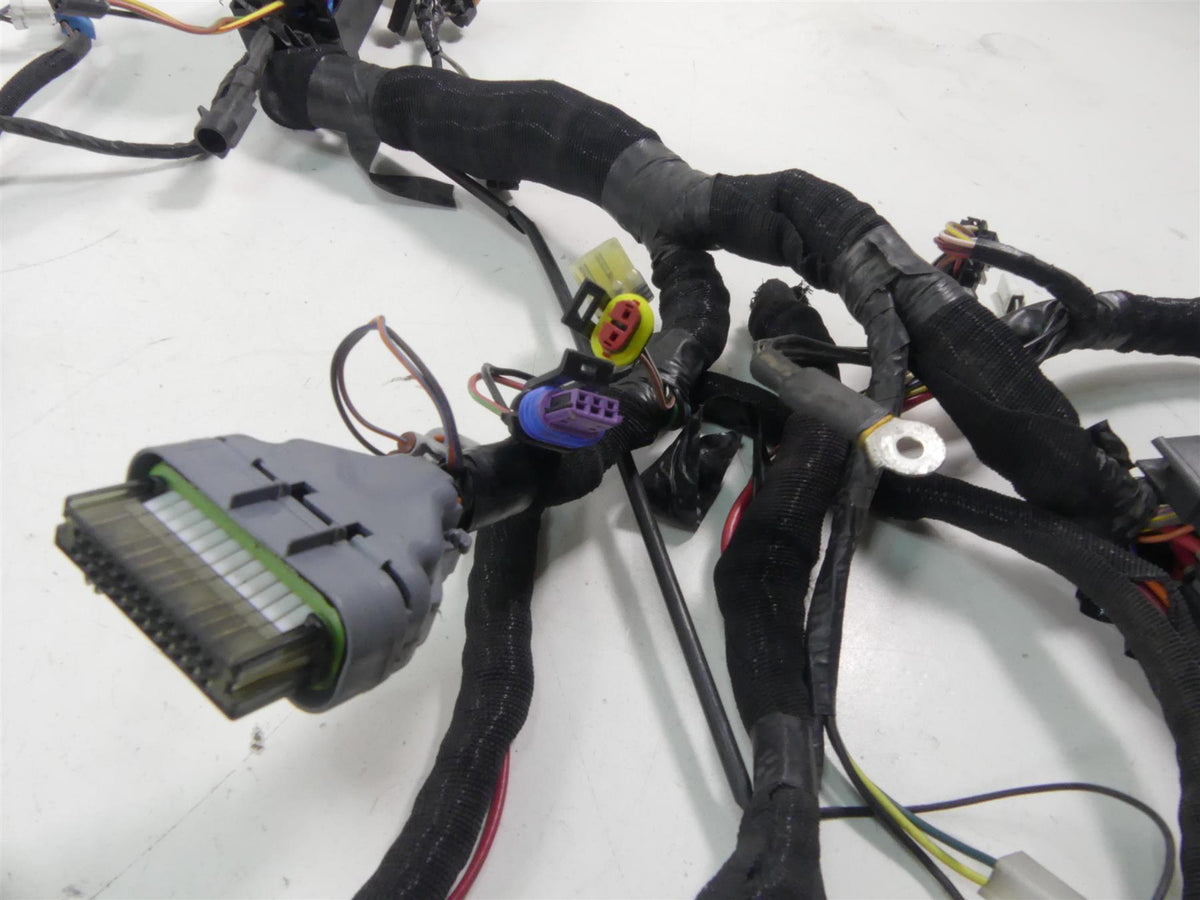 2011 Victory Vision Tour Main Wiring Harness Loom Heat Abs - No Cuts 2411259 {{ shop.shopifyCountryName }} - Mototech271