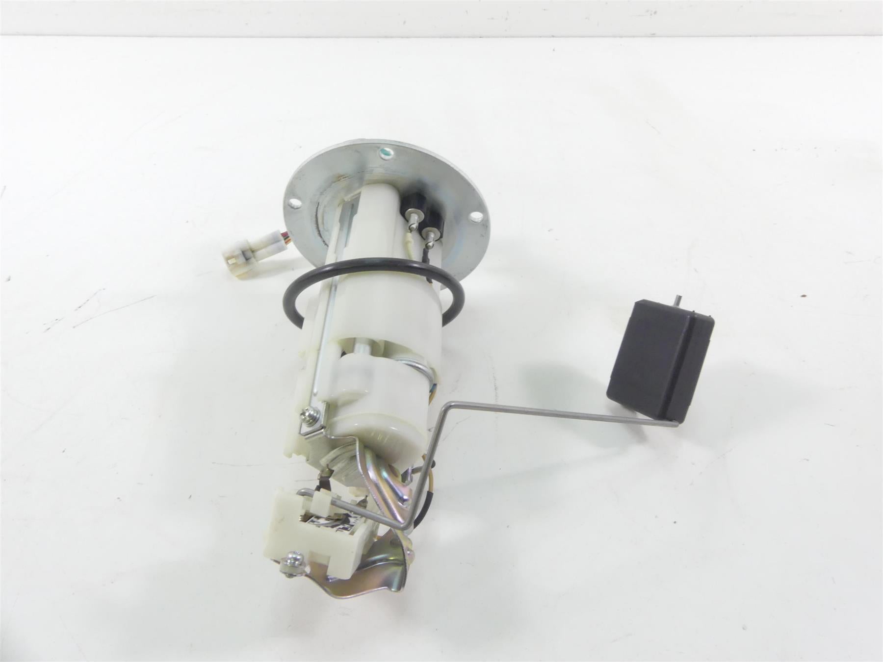2020 Suzuki GSX1300 R Hayabusa Fuel Gas Petrol Pump - Read 15100-15H11 {{ shop.shopifyCountryName }} - Mototech271