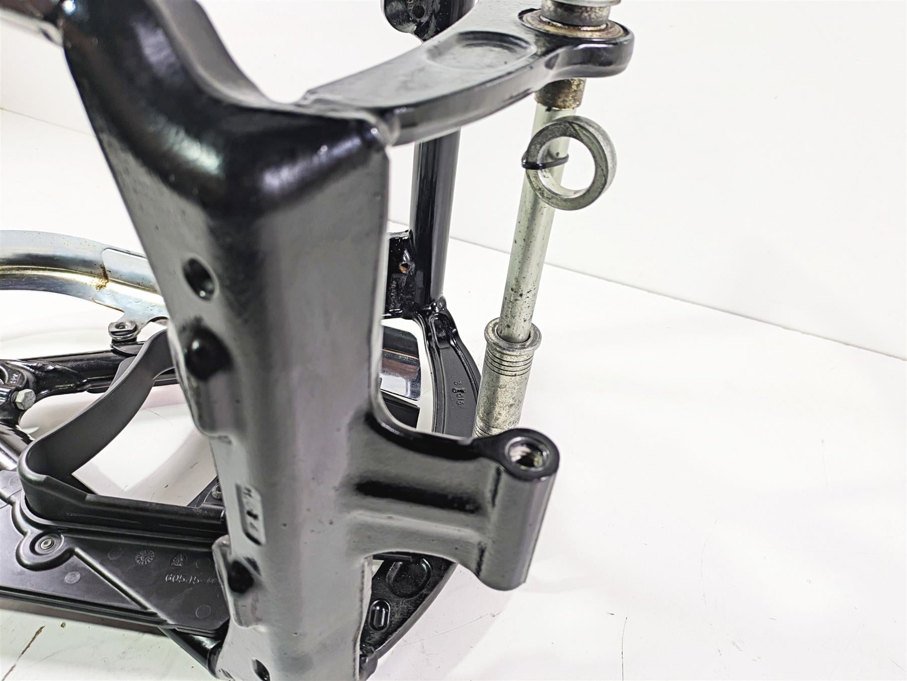 2009 Harley FXCWC Softail Rocker Rear Suspension Swingarm Swing Arm 47694-09 {{ shop.shopifyCountryName }} - Mototech271