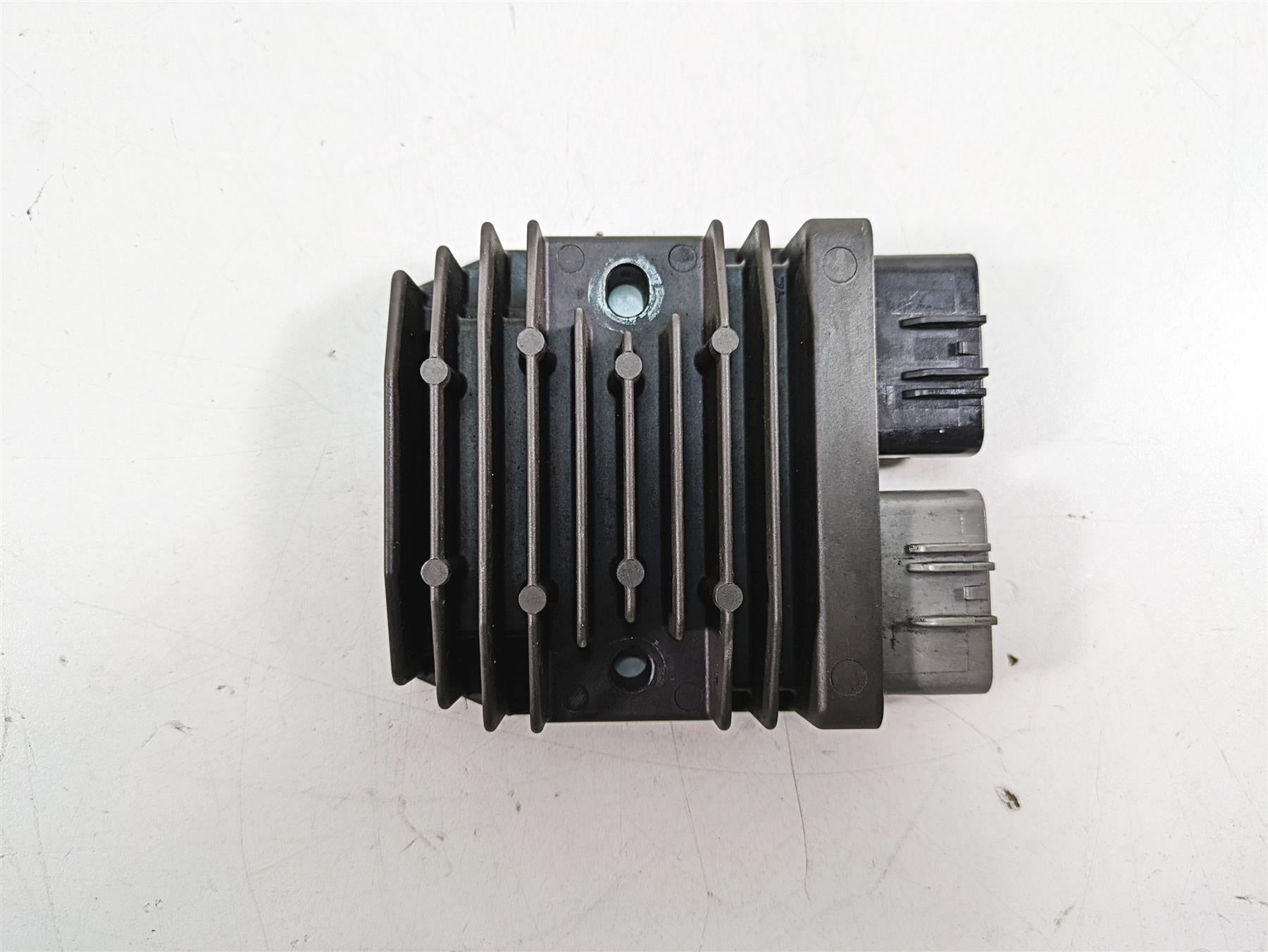 2015 BMW S1000RR K46 Rectifier Voltage Regulator FH020CA 12317718422 {{ shop.shopifyCountryName }} - Mototech271