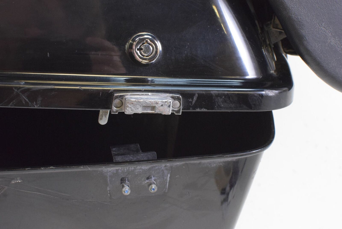 09-13 Harley Touring Aftermarket Trunk Tour Pak & Mount Electra Glide Road King {{ shop.shopifyCountryName }} - Mototech271