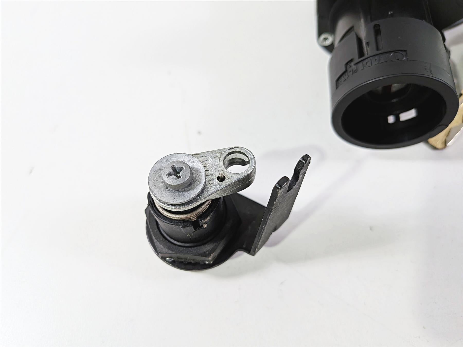 2019 Ducati Panigale V4S V4 S Corse Ignition Switch Key Lock Set 59822131B {{ shop.shopifyCountryName }} - Mototech271
