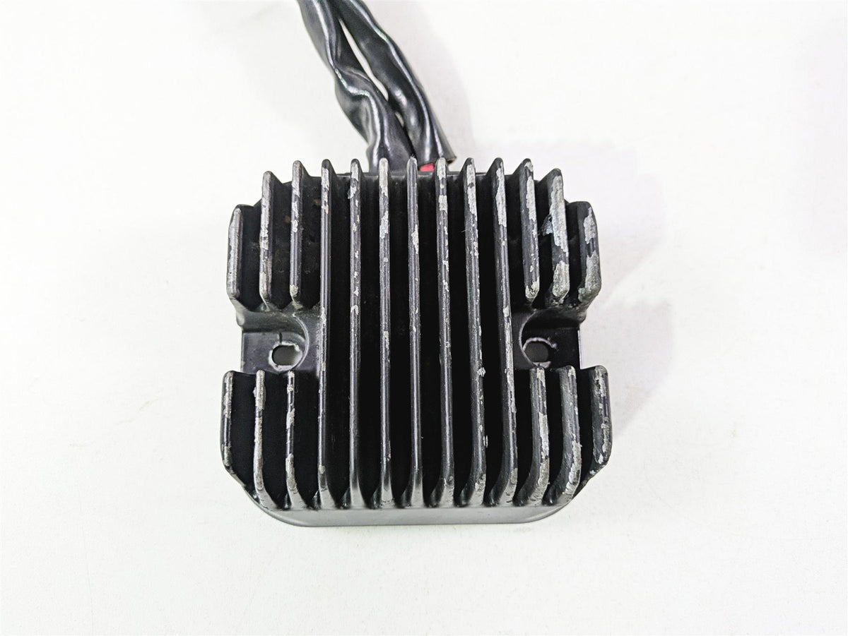 2017 Indian Chieftain Limited Rectifier Voltage Regulator 4014300 {{ shop.shopifyCountryName }} - Mototech271