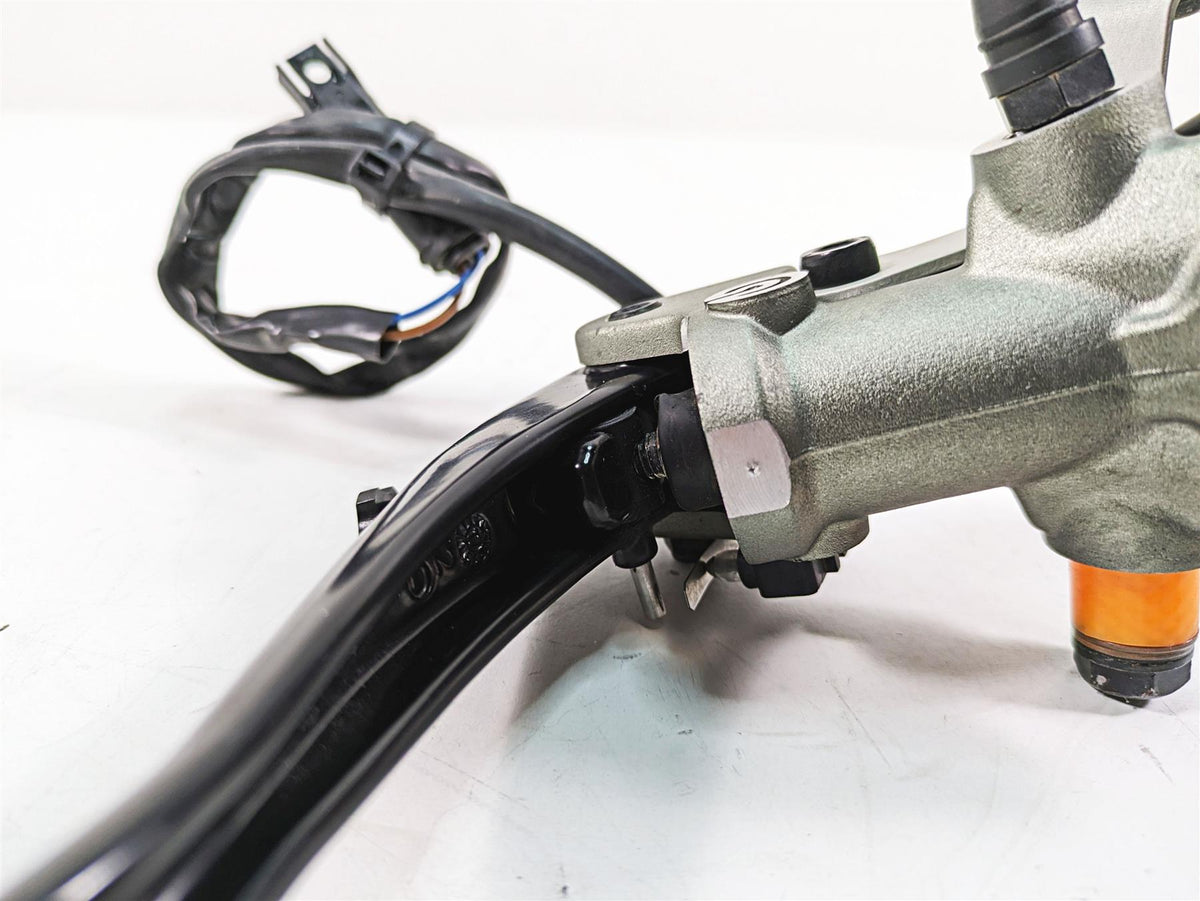2020 Ducati Hypermotard 950 SP Brembo Radial Clutch Master Cylinder 63040731A {{ shop.shopifyCountryName }} - Mototech271