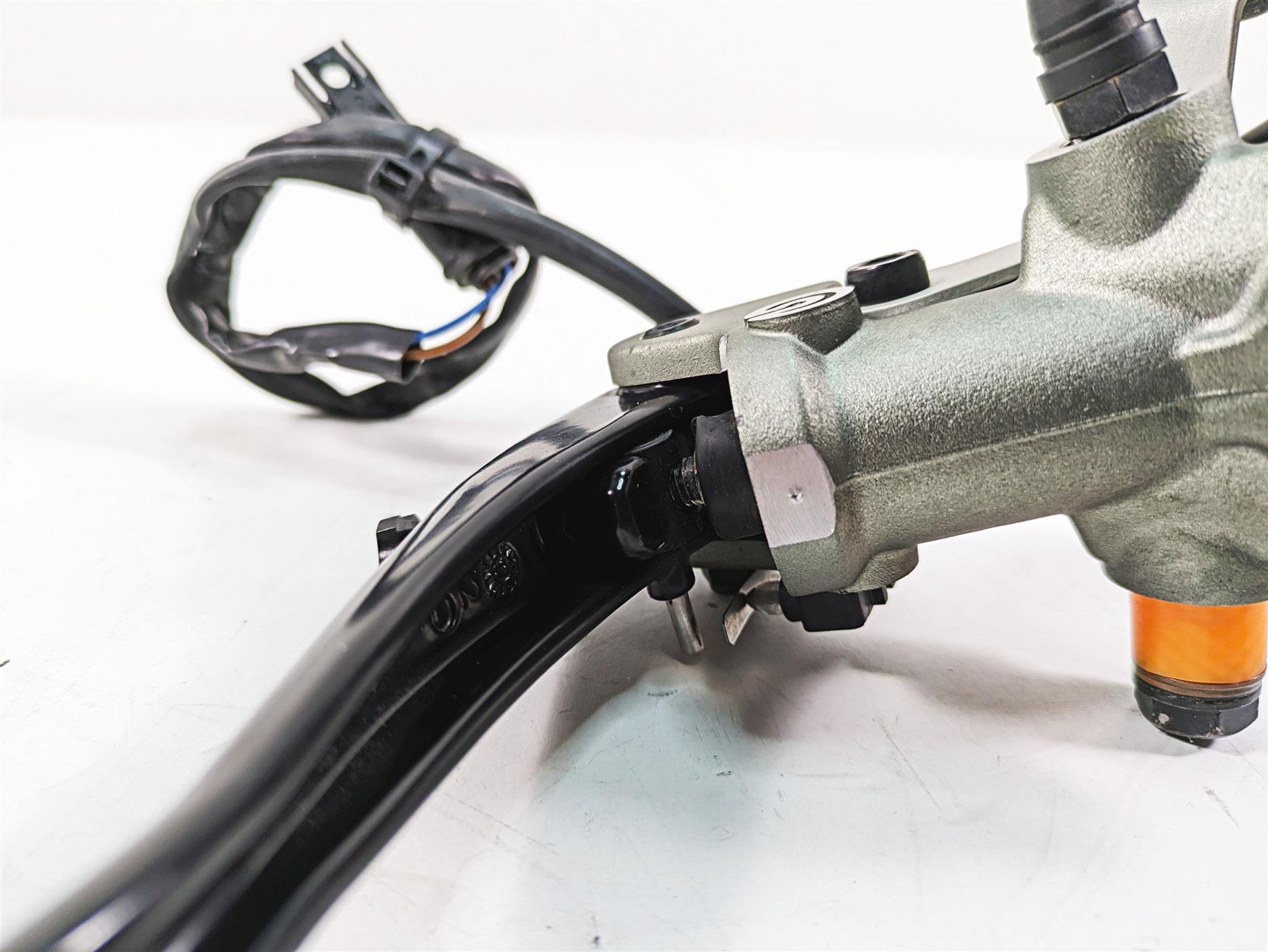 2020 Ducati Hypermotard 950 SP Brembo Radial Clutch Master Cylinder 63040731A {{ shop.shopifyCountryName }} - Mototech271