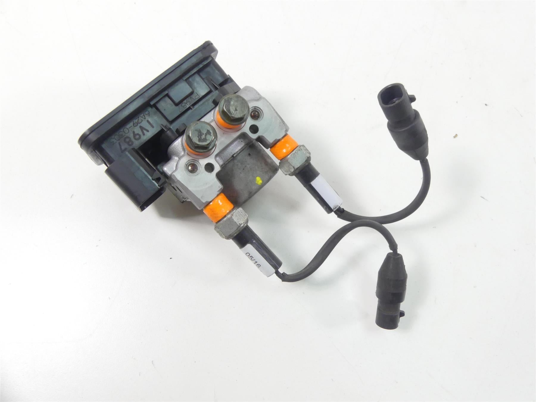 2016 Indian Chieftain Dark Horse Abs Brake Pump Pressure Module 1911987 {{ shop.shopifyCountryName }} - Mototech271