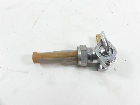 1999 Harley FXSTS Softail Springer Fuel Gas Petrol Valve Petcock 61338-94D {{ shop.shopifyCountryName }} - Mototech271