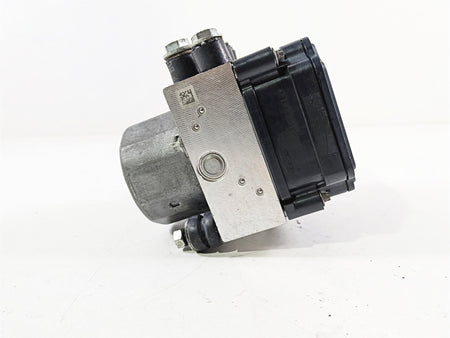 2015 Harley Touring FLTRUSE CVO Road Glide Abs Brake Pump Unit Module 41100013A-Mototech271