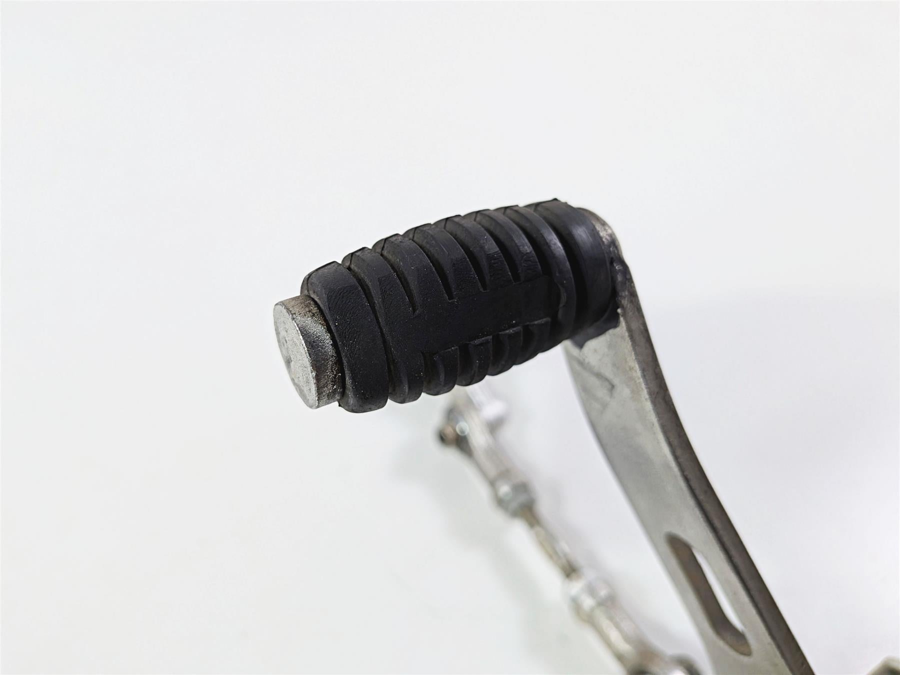 2015 Ducati Scrambler Urban Enduro Left Foot Peg + Mount & Shifter 45620781AA-Mototech271
