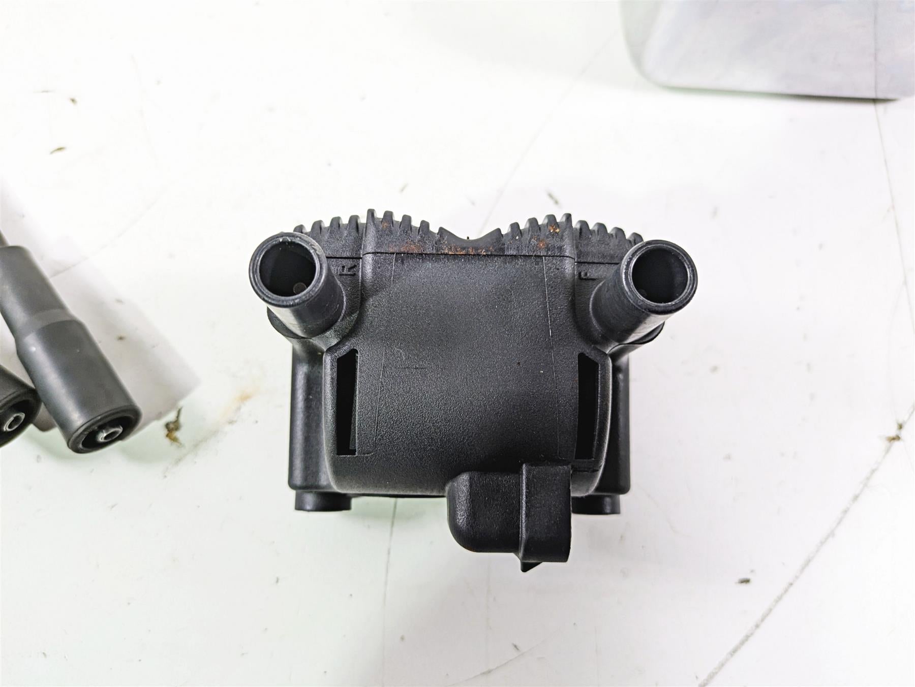 2005 Harley Softail FLSTSCI Heritage Springer Ignition Coil Set 31655-99 {{ shop.shopifyCountryName }} - Mototech271