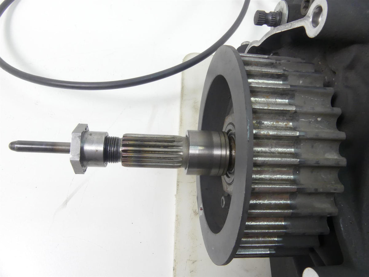 2013 Harley Touring FLTRX Road Glide Transmission Gear Box 6 Speed 28k 33166-10A {{ shop.shopifyCountryName }} - Mototech271