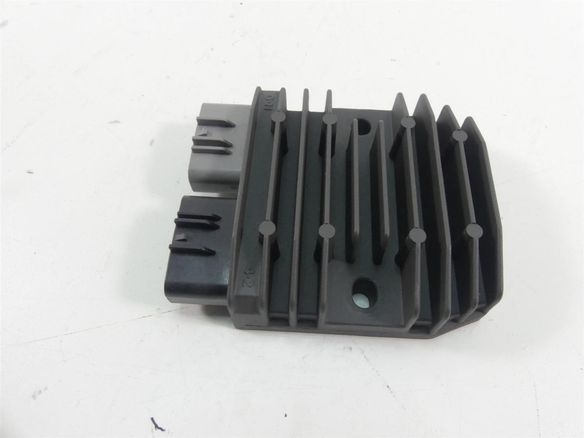 2022 Indian FTR1200 S Rectifier Voltage Regulator SH775BA 4012941 {{ shop.shopifyCountryName }} - Mototech271