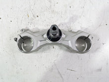Load image into Gallery viewer, 2022 BMW R1250 RT K052 Lower Triple Tree Steering Clamp 31429443338
