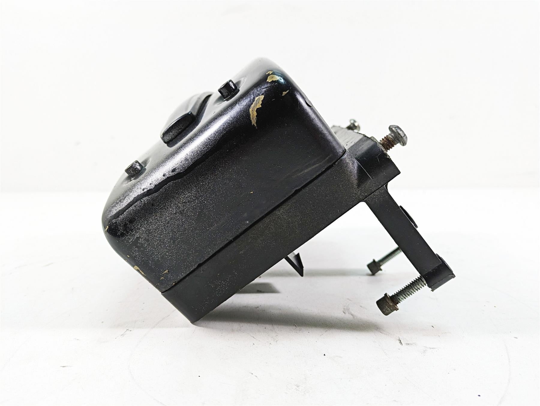 2009 Harley FXDC Dyna Super Glide Custom Electrical Holder Tray & Cover 70367-04 {{ shop.shopifyCountryName }} - Mototech271