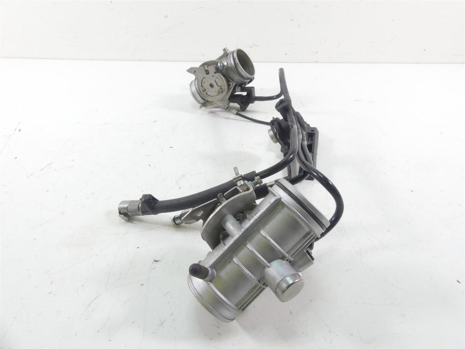 2003 BMW R1150 GS R21 Throttle Body Set & Junction Box 13541342495 13541342496 {{ shop.shopifyCountryName }} - Mototech271