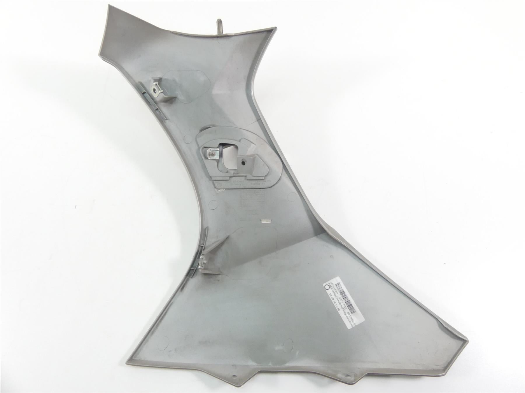 2014 BMW K1600 GTL K48 Right Belly Radiator Cooler Fairing Cover 46638543982 {{ shop.shopifyCountryName }} - Mototech271