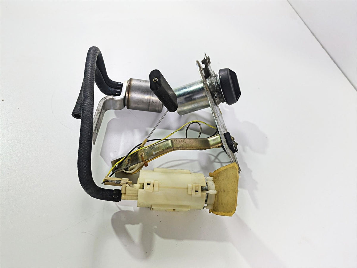 1996 Harley Touring FLHTCUI Electra Glide Fuel Gas Petrol Pump Set 75069-95 {{ shop.shopifyCountryName }} - Mototech271