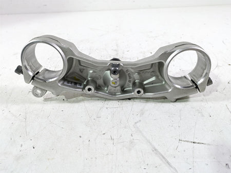 2022 BMW R1250 RT K052 Lower Triple Tree Steering Clamp 31429443338 {{ shop.shopifyCountryName }} - Mototech271