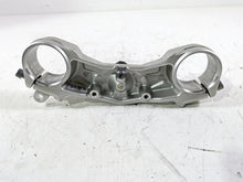 Load image into Gallery viewer, 2022 BMW R1250 RT K052 Lower Triple Tree Steering Clamp 31429443338
