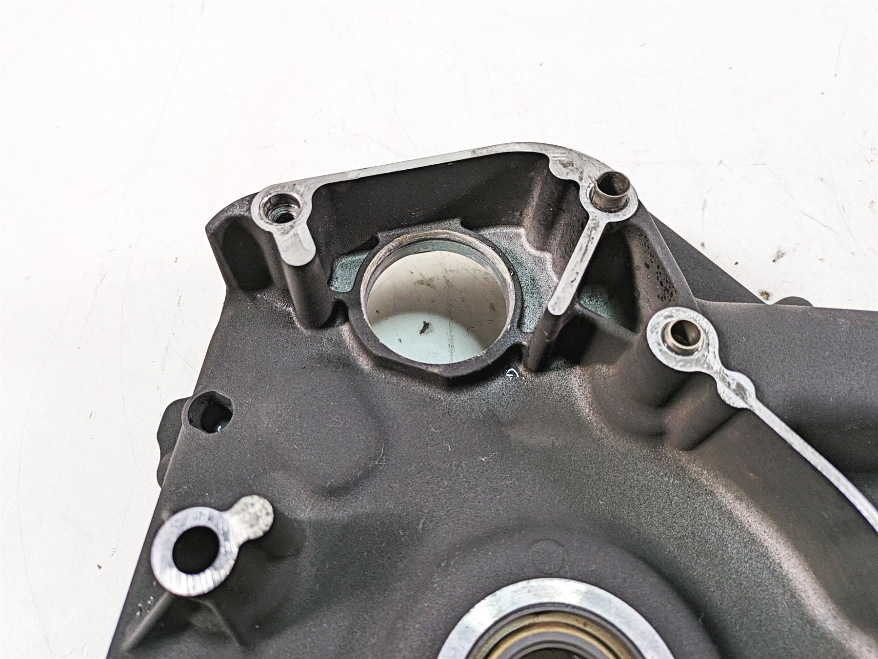 2008 Harley FLHTCU Electra Glide Inner Primary Drive Clutch Cover 60677-07A {{ shop.shopifyCountryName }} - Mototech271
