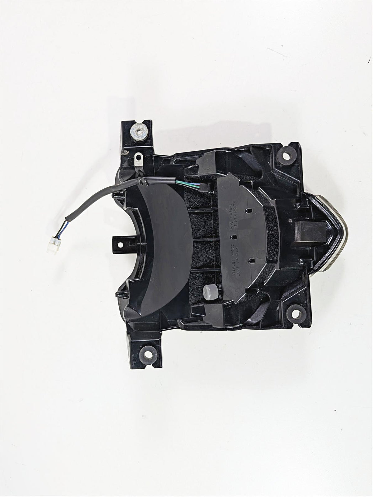 2014 Suzuki M109R VZR1800 Boulevard Taillight Tail Light Lamp Lens 35710-48G70 {{ shop.shopifyCountryName }} - Mototech271