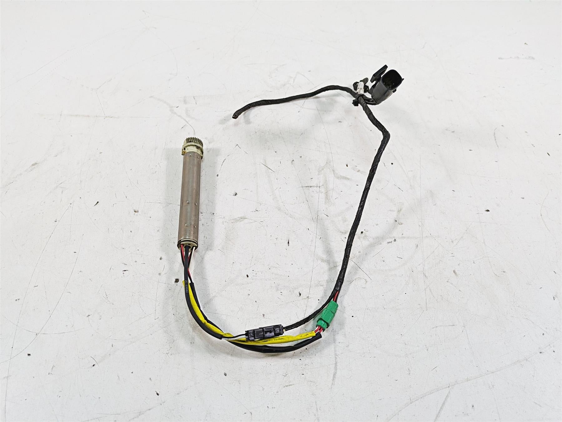 2011 Harley Touring FLHR Road King Ride By Wire Throttle Sensor 32305-08B {{ shop.shopifyCountryName }} - Mototech271