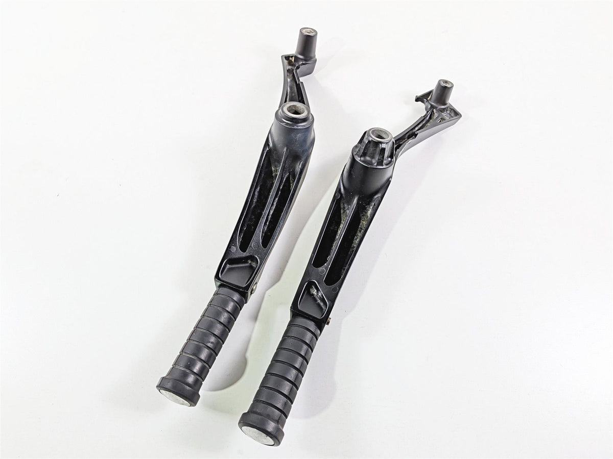2016 Victory Cross Country Rear Passenger Footpeg Set 5136384 5136385 {{ shop.shopifyCountryName }} - Mototech271
