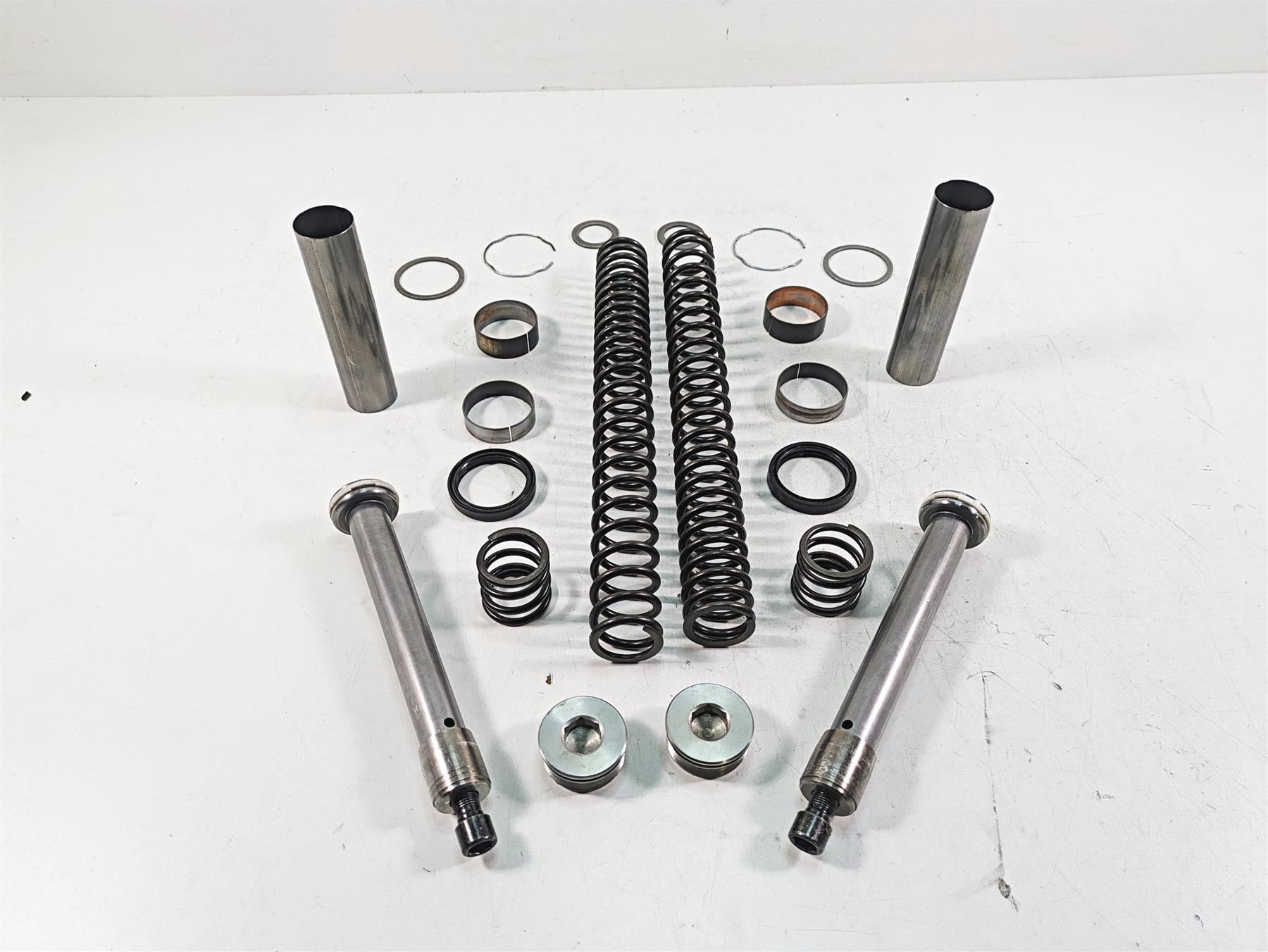 2020 Harley Touring FLHX Street Glide Front Fork Internals Springs 