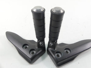 2006 Yamaha Roadliner XV1900 Rear Passenger Footpeg Rest Set 1D7-27430-00-00 | Mototech271
