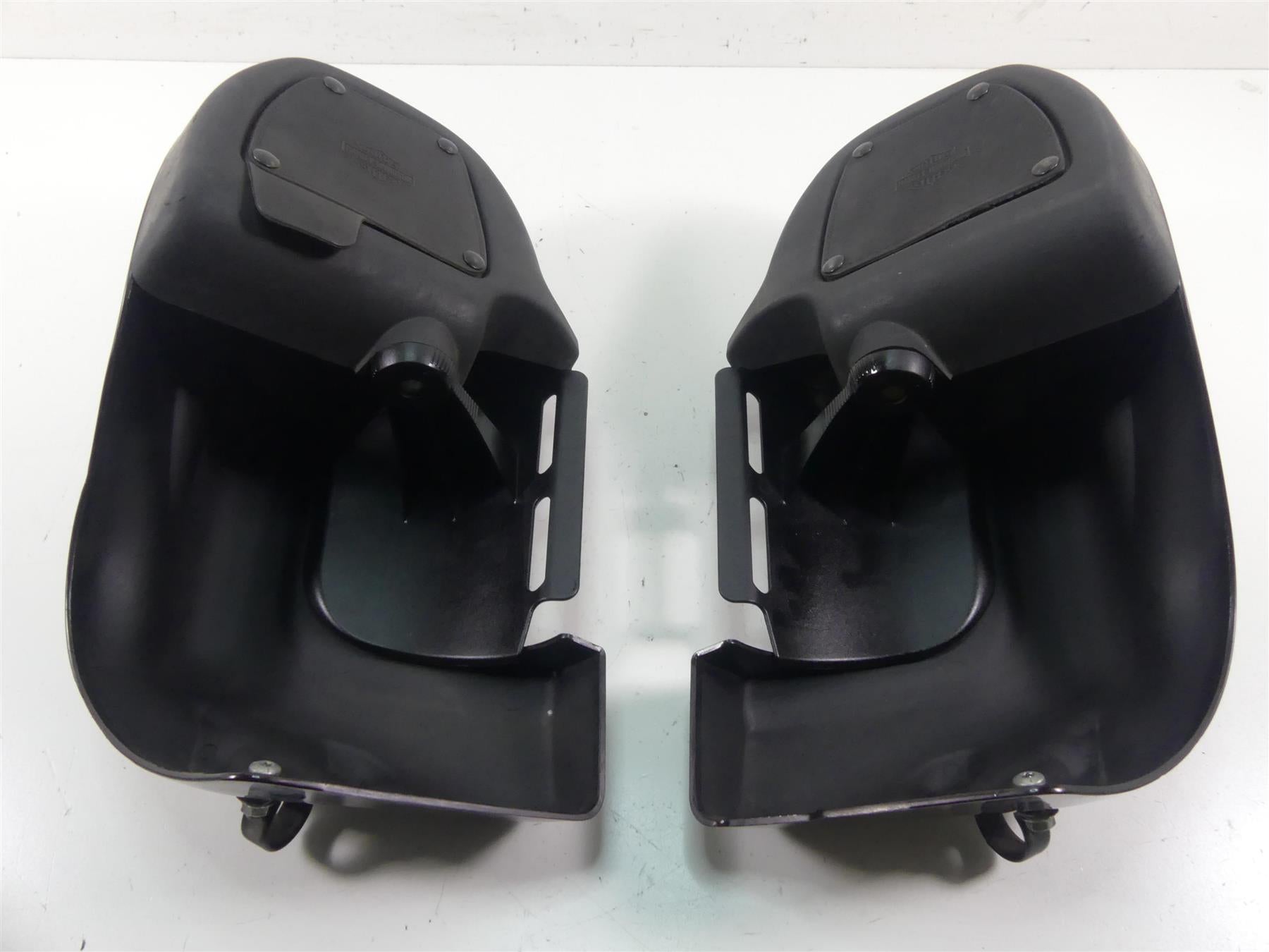 2013 Harley Touring FLHTK Electra Glide Lower Leg Fairing Set 58816-05 58817-05 | Mototech271