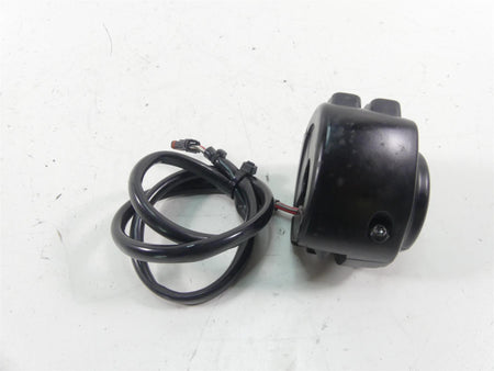 2021 Harley Softail FXBBS Street Bob Left Hand Light Control Switch 71500292 {{ shop.shopifyCountryName }} - Mototech271