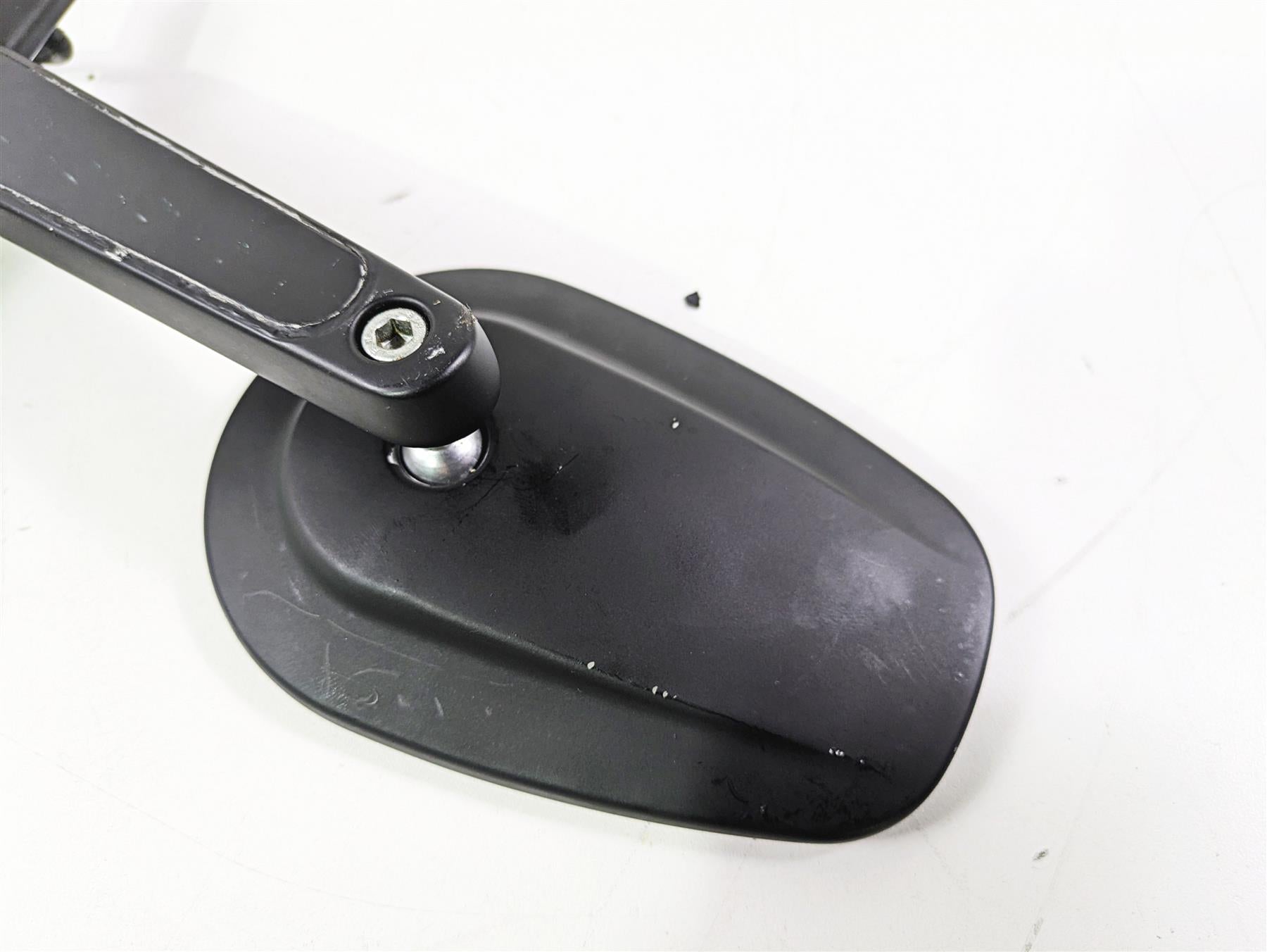 2010 Harley VRSCF Muscle Rod Front Blinker Mirror Set Tinted 69395-09A 69396-09A {{ shop.shopifyCountryName }} - Mototech271