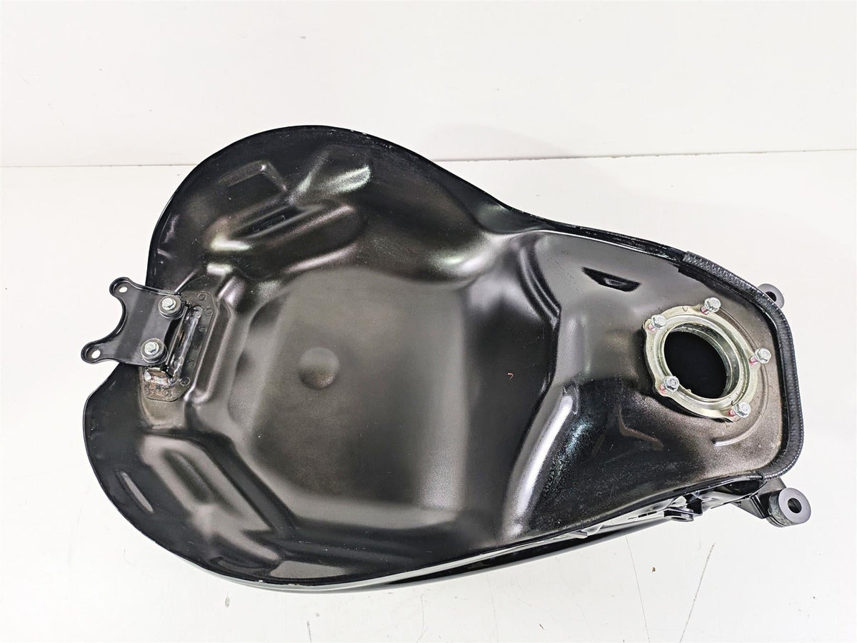 2022 Kawasaki ZR900RS Cafe Fuel Gas Petrol Tank Reservoir - Read 51092-5119-17K {{ shop.shopifyCountryName }} - Mototech271