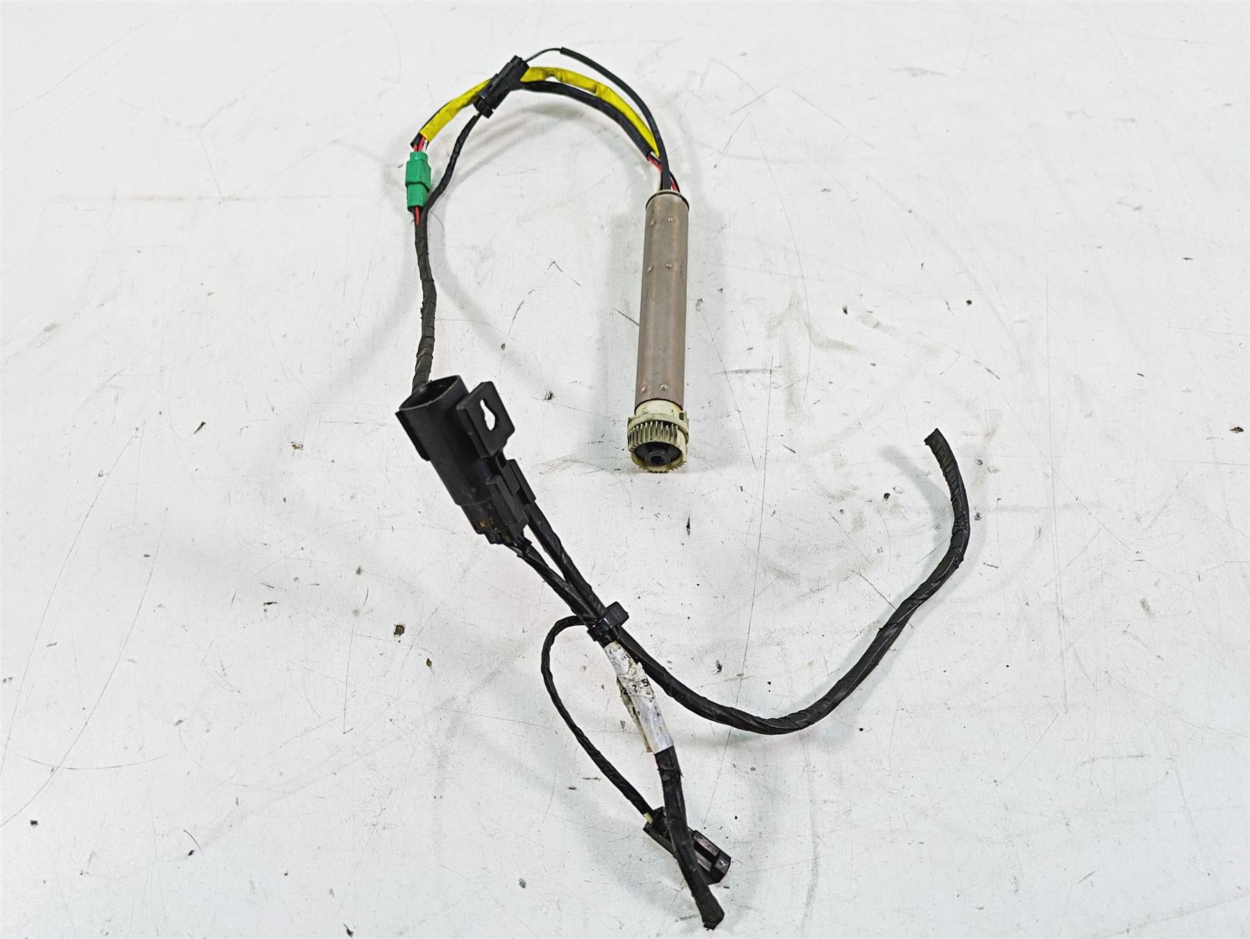 2011 Harley Touring FLHR Road King Ride By Wire Throttle Sensor 32305-08B {{ shop.shopifyCountryName }} - Mototech271