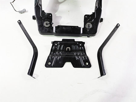2017 Indian Chieftain Limited Front Fairing Stay Holder Carrier 1022608 {{ shop.shopifyCountryName }} - Mototech271
