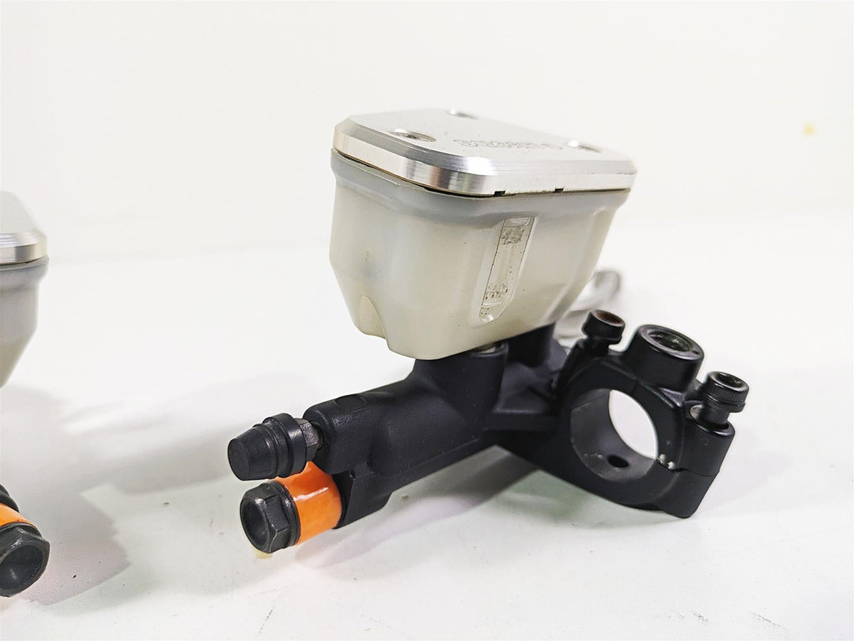 2009 Ducati Multistrada 1100 S Clutch Brake Master Cylinder Crg Set 63040231A {{ shop.shopifyCountryName }} - Mototech271