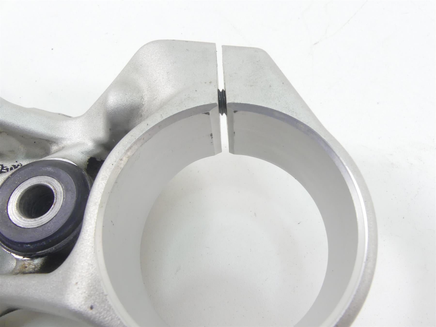 2016 BMW S1000XR K49 Upper Triple Tree Steering Clamp 31428554470 {{ shop.shopifyCountryName }} - Mototech271