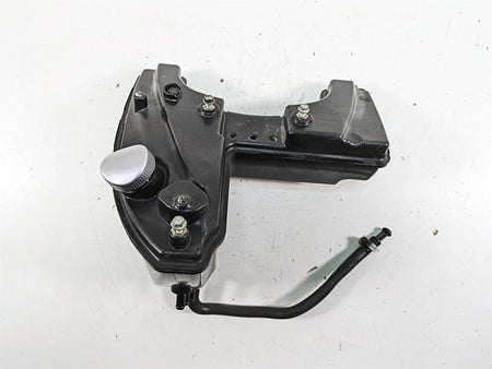 2019 Harley XL883N Sportster Iron Oil Tank Reservoir & Dip Stick 62500017 {{ shop.shopifyCountryName }} - Mototech271