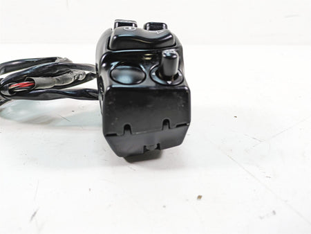 2019 Harley Touring FLHX Street Glide Right Hand Control Switch 71500129C {{ shop.shopifyCountryName }} - Mototech271