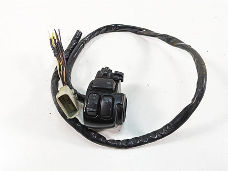 2011 Harley Touring FLTRU Road Glide Left Hand Control Switch - Read 71684-06A {{ shop.shopifyCountryName }} - Mototech271