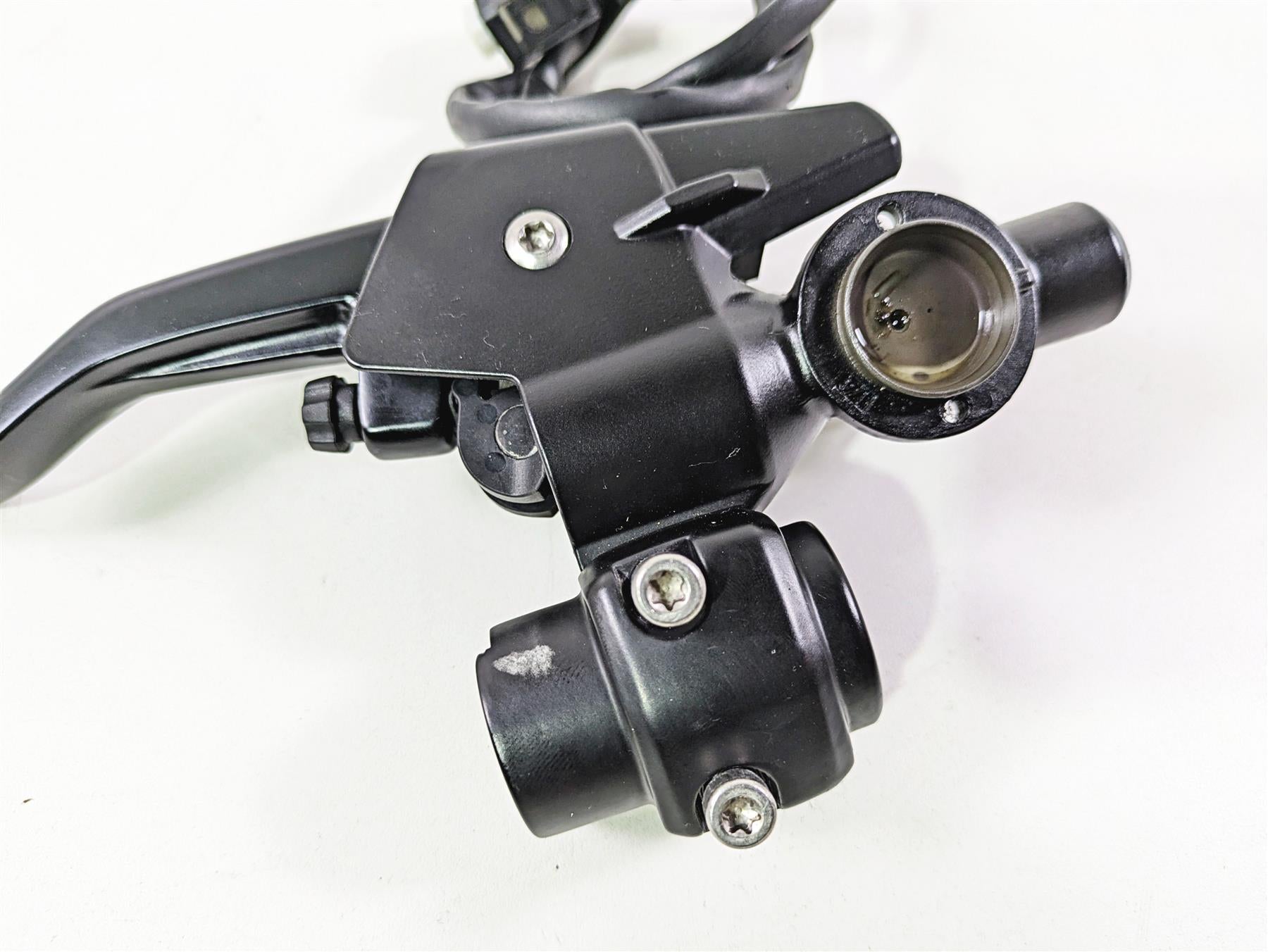 2010 BMW R1200RT K26 Clutch Master Cylinder + Lever 32728532546 {{ shop.shopifyCountryName }} - Mototech271