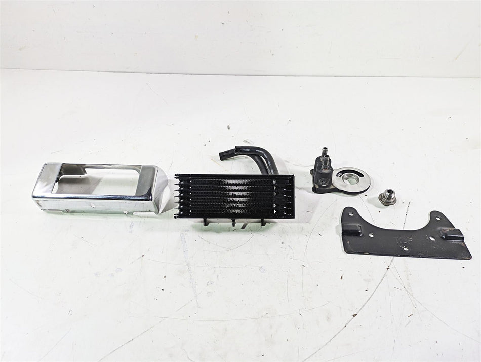 2007 Harley Touring FLHTCU SE CVO E-Glide Oil Cooler & Cover 63071-07 {{ shop.shopifyCountryName }} - Mototech271