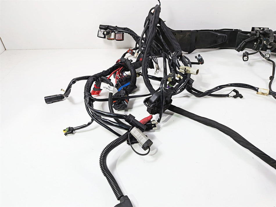 2017 Harley Touring FLHXS Street Glide Wiring Harness Loom Abs - No Cuts 69201121 {{ shop.shopifyCountryName }} - Mototech271