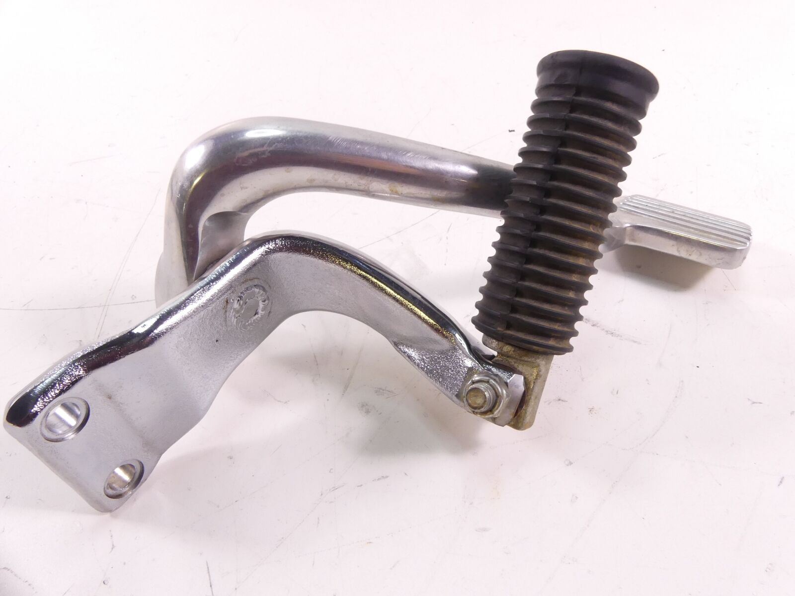 2009 Harley FXDC Dyna Super Glide Right Rider Driver Footpeg Brake Pedal 50649-9 {{ shop.shopifyCountryName }} - Mototech271