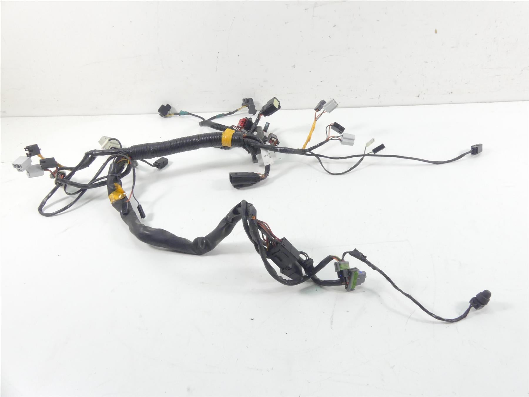 2013 Harley Touring FLTRX Road Glide Front Fairing Interconnect Wiring 70274-10 {{ shop.shopifyCountryName }} - Mototech271
